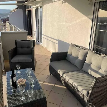 Apartment Elite 2 *